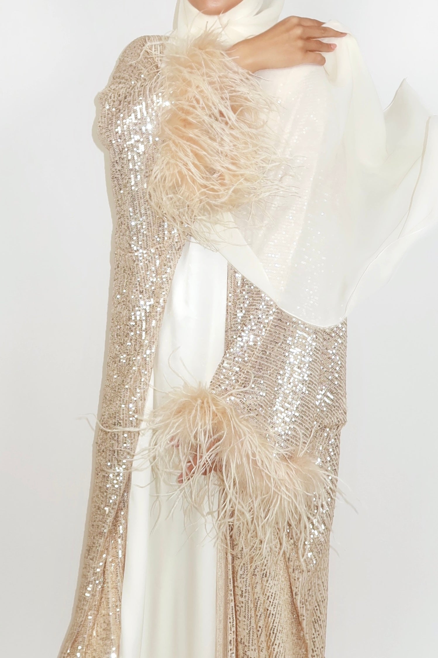 Aure - Gold - Layali collection (Limited Feather Edition) - one piece  image 2