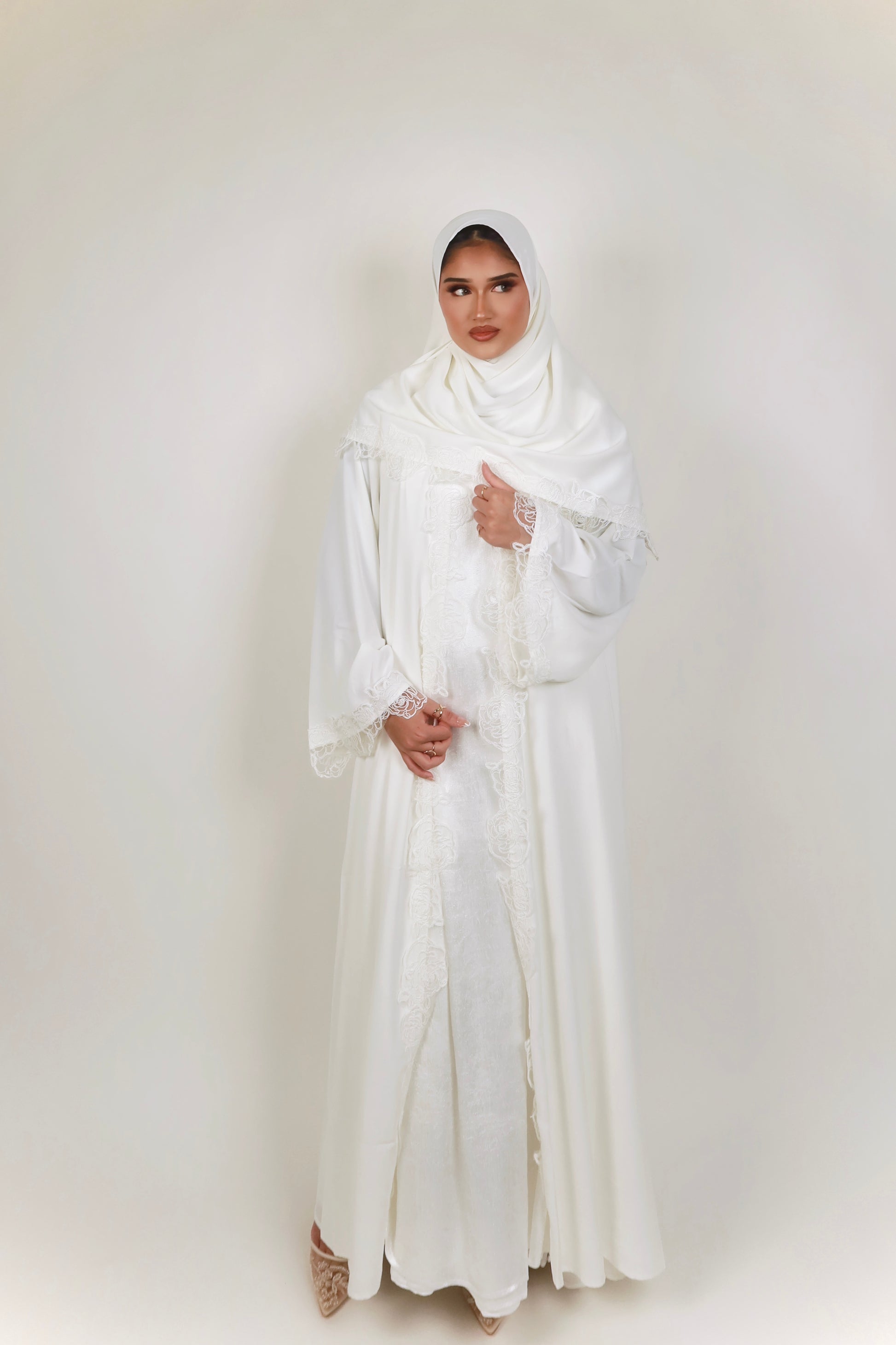 Snow - The New Sofiyah (inc Slip, Abaya & Scarf) image 1