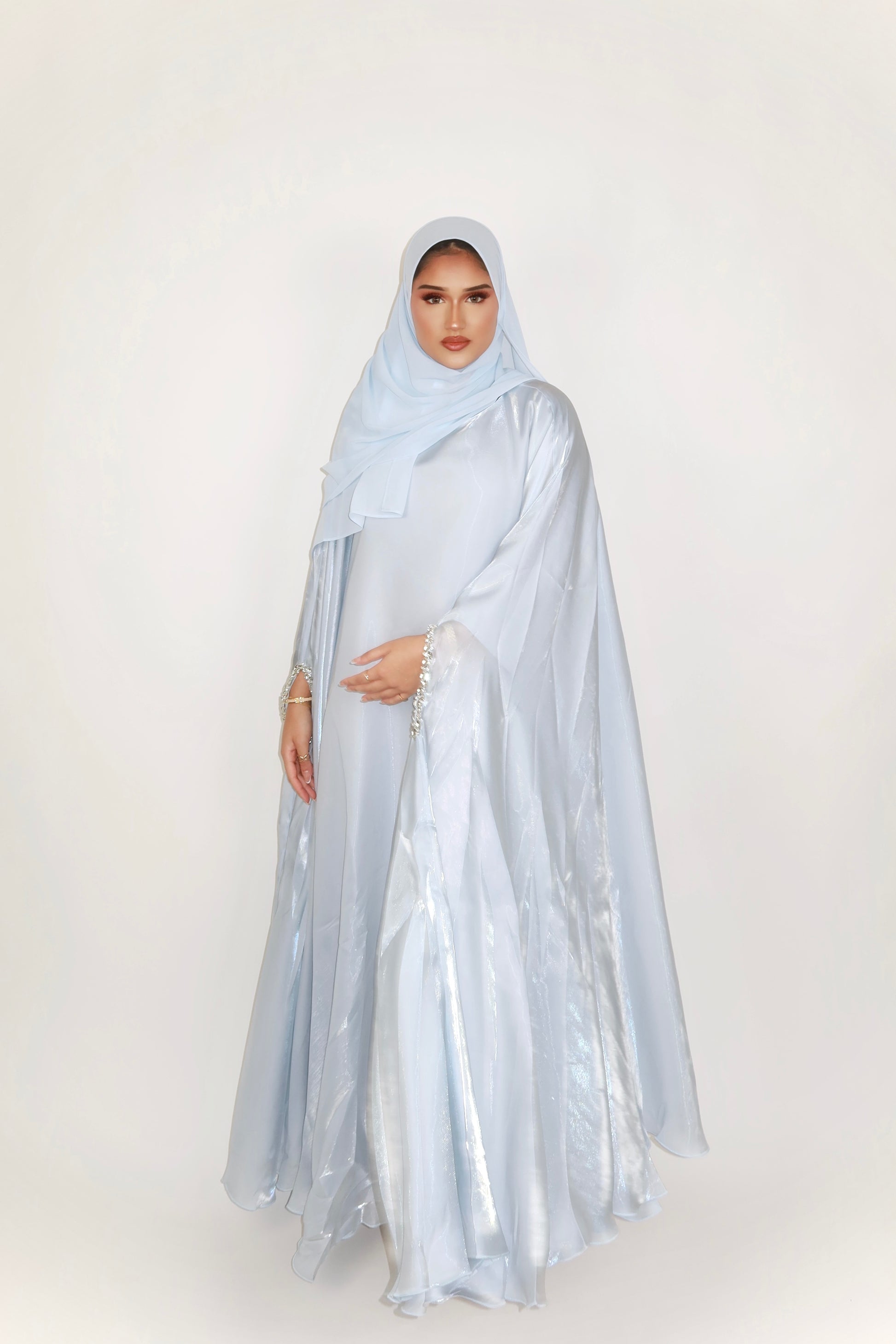 Frosted Veil - The Jameela with scarf image 0